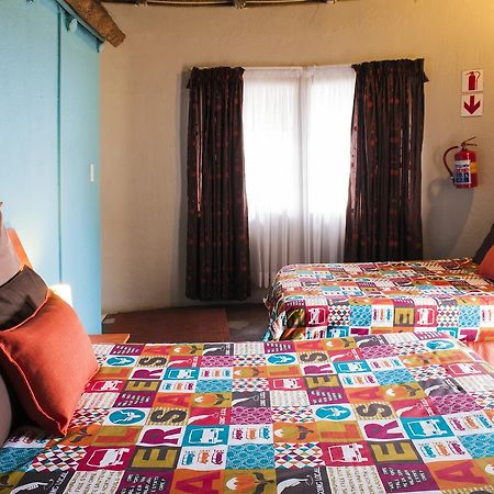 Sheri'S Lodge & Backpackers Graskop Extérieur photo