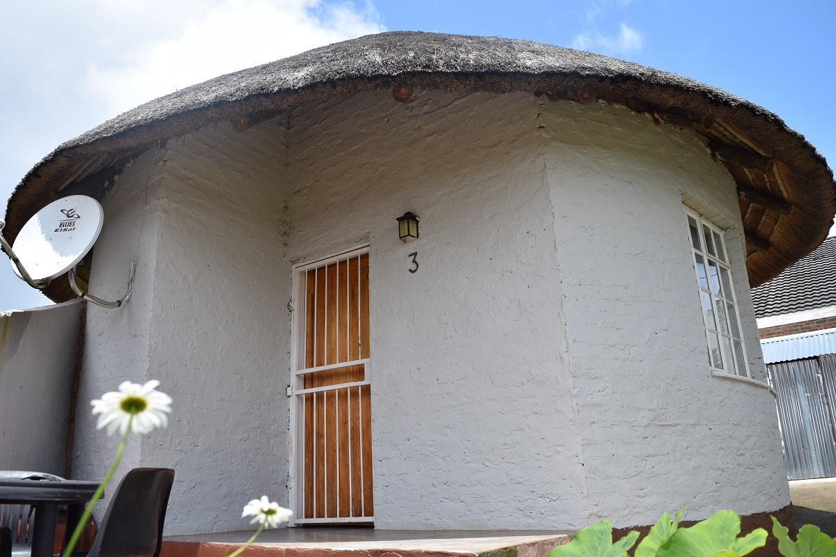 Sheri'S Lodge & Backpackers Graskop Extérieur photo