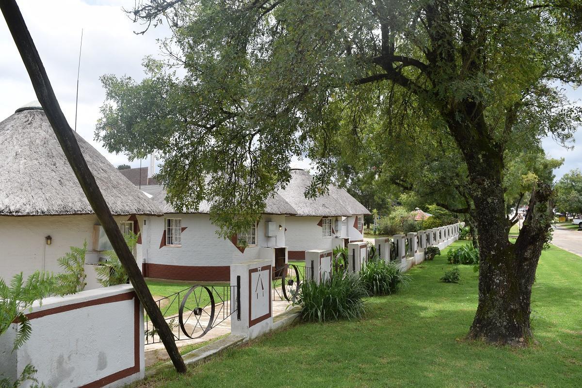 Sheri'S Lodge & Backpackers Graskop Extérieur photo