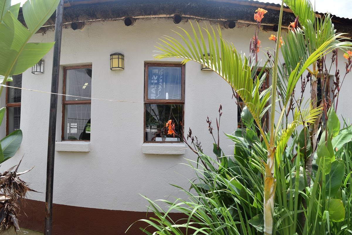 Sheri'S Lodge & Backpackers Graskop Extérieur photo